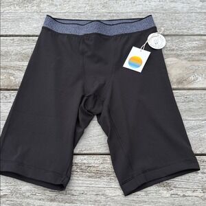 VUORI MEN'S LIMITLESS COMPRESSION SHORT Black size medium nwt